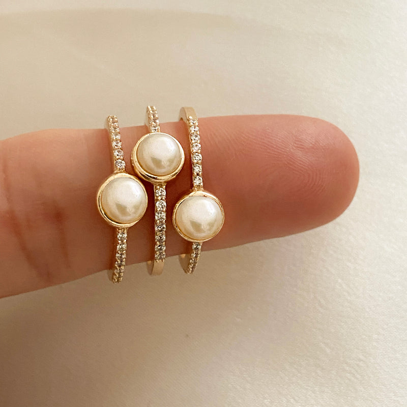 Alma Pearl Ring